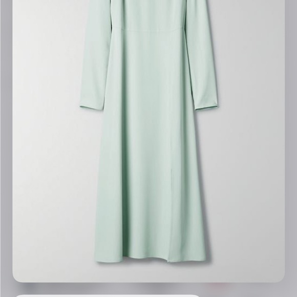 Aritzia Meghan dress. Size 4 - Picture 2 of 3